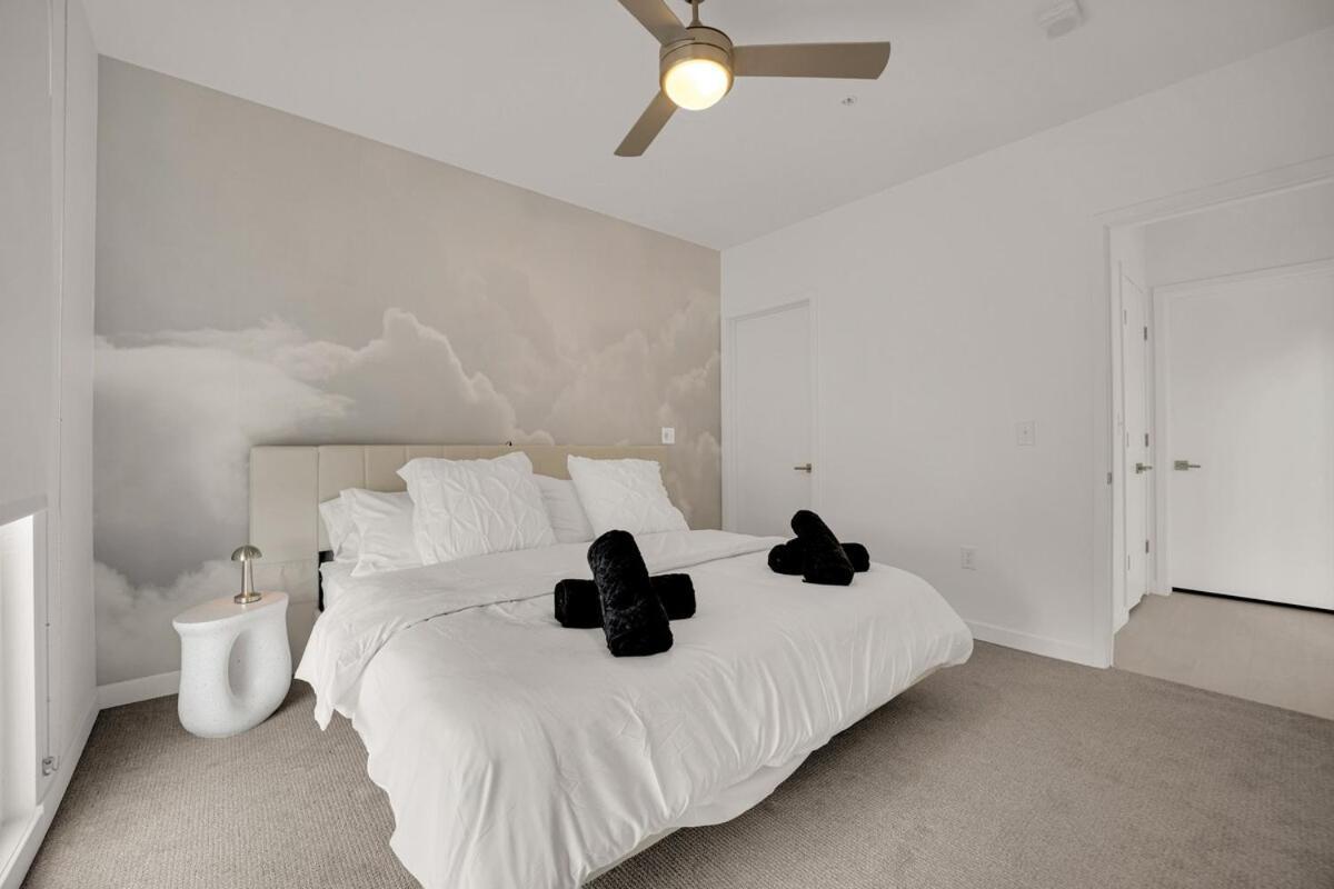 Apartment Casa Nube With Beach Club, Pickleball Court , Gym & Spa, Near Airport & Las Vegas Strip *