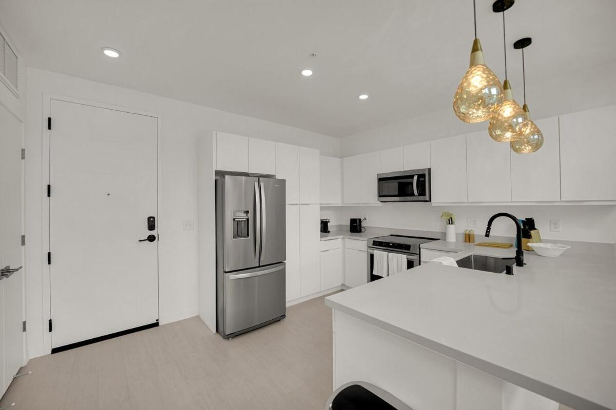 Apartment Casa Nube With Beach Club, Pickleball Court , Gym & Spa, Near Airport & Las Vegas Strip