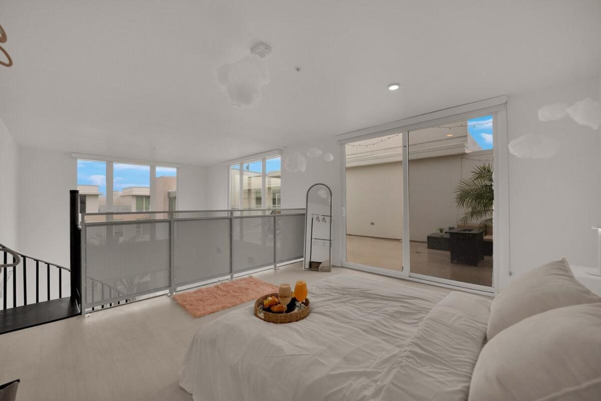 Apartment Casa Nube With Beach Club, Pickleball Court , Gym & Spa, Near Airport & Las Vegas Strip